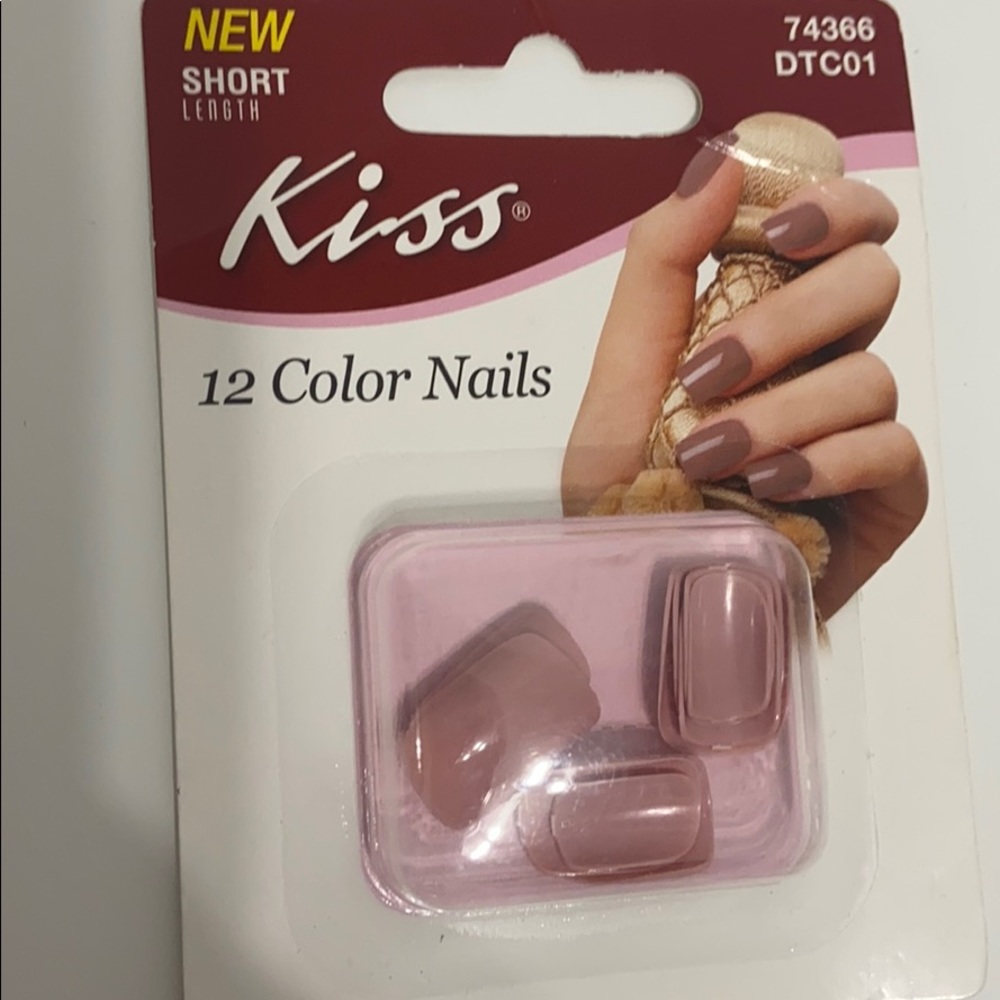 Acrylic nail bundle - Picture 5 of 5